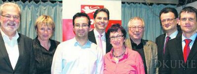 Der neue Vorstand mit Norbert Zeller (li) und Bundestagskandidat Jochen Jehle (re)